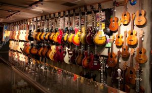 Matt Umanov Guitars